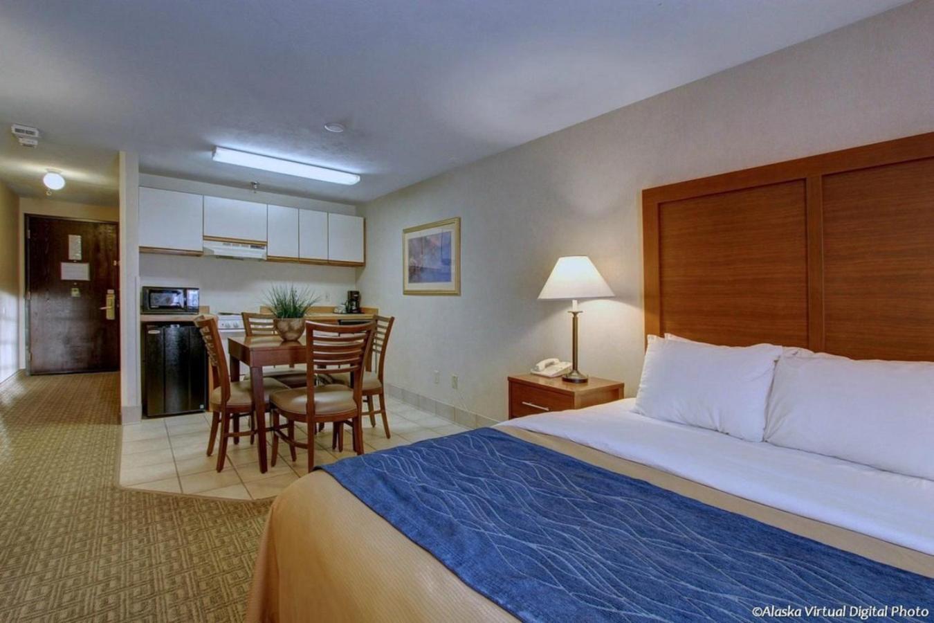 Wingate By Wyndham Anchorage Downtown - Ship Creek Hotell Exteriör bild