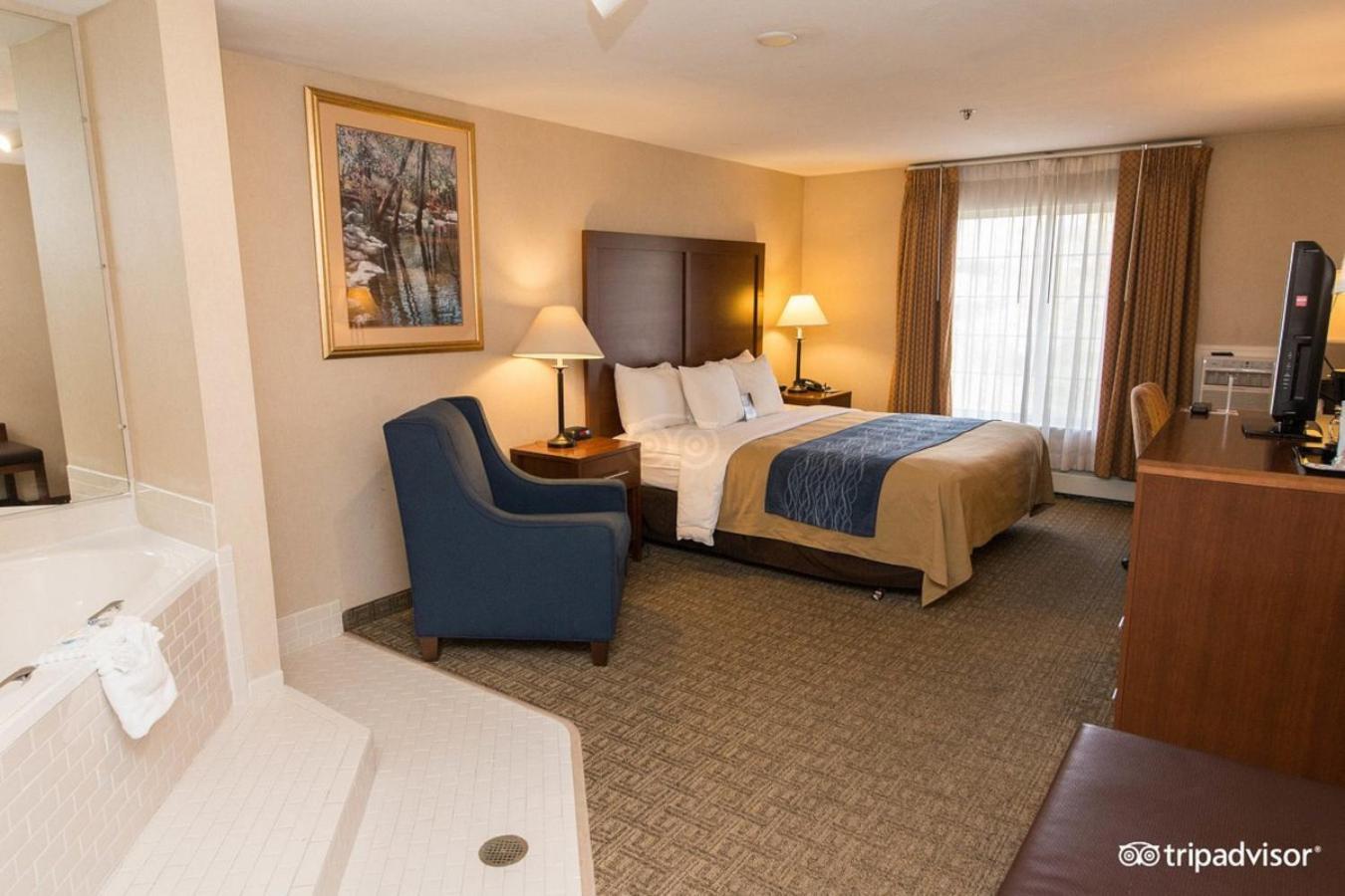 Wingate By Wyndham Anchorage Downtown - Ship Creek Hotell Exteriör bild
