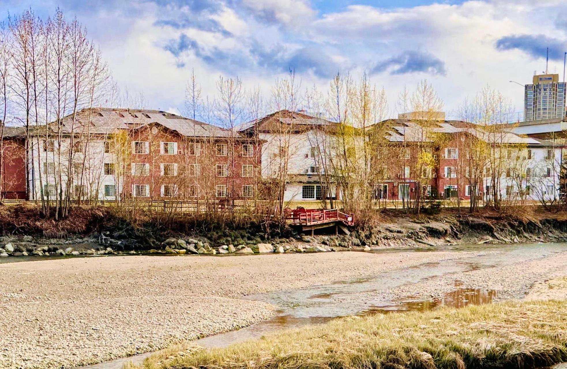 Wingate By Wyndham Anchorage Downtown - Ship Creek Hotell Exteriör bild